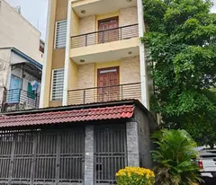 HIẾM MÀ LẠI RẺ NỮA GÓC 2MT K82 – SÁT TÔ KÝ - 1 TRỆT 3 LẦU – CHỈ 10.55 TỶ