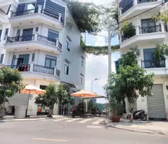 🏡 NHÀ ĐẸP LUNG LINH - 5 PHÒNG NGỦ - ĐƯỜNG 10M - NGAY TRUNG TÂM BÌNH TÂN