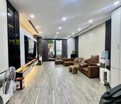 Bán nhà đẹp Ngọc Lâm- View Công Viên- Full NT- Oto- 90m 5 tầng nhỉnh 15 tỷ(TL)