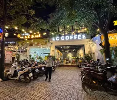 Cho thuê nhà mặt tiền vị trí đẹp,  thuận tiện kinh doanh hoặc làm văn phòng công ty tại trung tâm