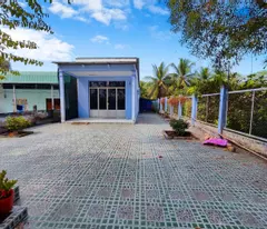 CẦN BÁN 299M2 ĐẤT THỔ CƯ VÀ NHÀ CẤP 4 MT ĐƯỜNG ĐÊ SỐ 2