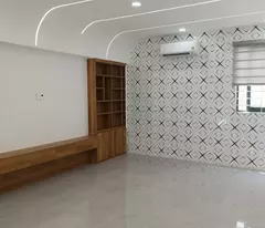 Bán nhà  đường Lã Xuân Oai, Tăng Nhơn Phú A,  Q.9, Thủ Đức, TP HCM. DT 52m2, 4PN. Giá  6.6 tỷ.