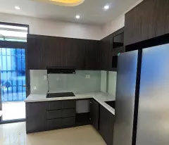 Chính chủ cho thuê nhà 3 lầu 1 trệt  phố xã Long Hậu , Cần Giuộc, Long An