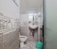 CHÍNH CHỦ BÁN NHÀ 1 TRỆT 2 LẦU HẺM LẠC LONG QUÂN, PHƯỜNG PHƯỚC TÂN, THÀNH PHỐ NHA TRANG, TỈNH