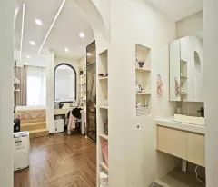 Bán BĐS 30m 4T Ở Ngay Sân Cổng riêng , có thể TL Mạnh tại Minh Khai ,Thông Tin Thật