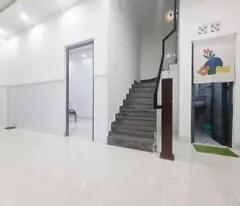Bán Nhà Lạc Long Quân – 3 Tầng Kiên Cố – 53.7m² – Giá 4.8 Tỷ