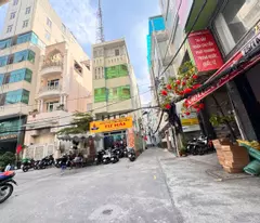 HIẾM- BÁN NHÀ 5 TẦNG CĂN GÓC 2 MẶT TIỀN XE HƠI NGỦ TRONG NHÀ Đ.NGUYỄN BỈNH KHIÊM, QUẬN 1- NGAY GÓC