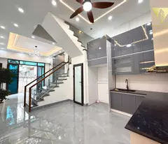 BÁN NHÀ 4 TẦNG SAU NGUYỄN HỮU TUỆ – NGÔ QUYỀN – Ô TÔ ĐỖ SÁT CỬA – GIÁ 3,85 TỶ