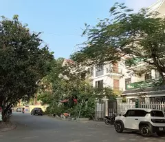 Bán nhà phân lô Bộ Quốc Phòng Thạch Bàn 96m2, MT 7.7m, vỉa hè, 17.8 tỷ 0372311369