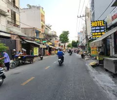 Cho thuê nhà Mặt Tiền NGAY CHỢ TÂN HƯƠNG Q.Tân Phú 72m², 18Triệu