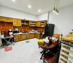 Bán nhà đường số 9, Hiệp Bình Chánh, Thủ Đức, TP HCM. DT 90m2, 3 tầng. Giá 9.25 tỷ.