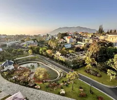 NHÀ ĐẸP – GIÁ TỐT –CẦN BÁN KHÁCH SẠN 3 SAO 40 PHÒNG 21 đường 1/5, P. B'Lao, TP. Bảo Lộc, Lâm Đồng