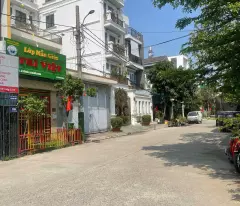 ĐẤT 2 MẶT TIỀN LÔ GÓC 2 MT HXH PHAN VĂN HỚN – GIÁ CHỈ 6.9 TỶ