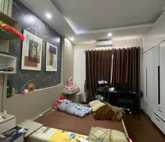 BÁN NHÀ NGUYỄN SƠN – PHÂN LÔ HÀNG KHÔNG – Ô TÔ TRÁNH – 5 TẦNG Ở NGAY
