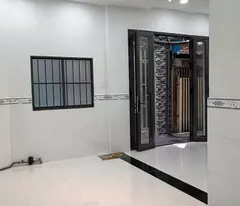Nhà cách chỗ đậu oto vài bước chân Hưng Phú P10Q8
