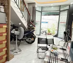 Nhà góc 2 tầng hẻm 314 Âu Dương Lân P3Q8. Giá 4.78 tỷ