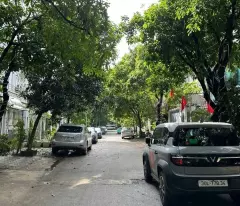 Bán nhà 5 tầng cạnh siêu thị Aone Mall Dương Nội full nội thất kinh doanh đỉnh