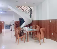 Bán nhà đường số 27, Hiệp Bình Chánh, Thủ Đức, TP HCM. DT 105 m2, 3 tầng. Giá  8.7 tỷ, Sổ Hồng,