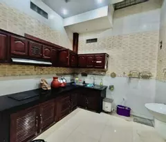 Bán nhà đường số 9, Phường Linh Trung, Thủ Đức, TP HCM. DT 105m2, 4 tầng, 8PN. Giá 9.5 tỷ, SHR