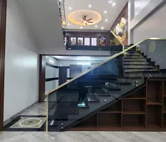 Giảm Cực Sâu Bán Nhanh Nhà 3tầng Lệch Đẹp Lung Linh Còn Nguyên Mùi Sơn