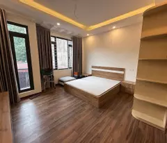 TRUNG TÂM VIỆT HƯNG, CẠNH BIGC LONG BIÊN 33M2 5 TẦNG, Ô TÔ CẠNH NHÀ - NHỈNH 7 TỶ