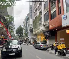 BÁN TOÀ BUILDING MẶT PHỐ BÀ TRIỆU -  HAI BÀ TRƯNG - 105M x 10 TẦNG THÔNG SÀN, MT 6,5M - DT 200TR/