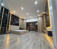 Bán nhà đẹp Thượng Thanh- Full Nội thất- Dân xây -oto- 60m 5 tầng nhỉnh 9 tỷ