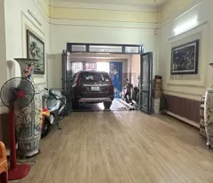 Chỉ 26 tỷ có nhà MTKD gần chợ Bà Chiểu ngang 4.7m 124m2 5 tầng Phan Văn Trị KD sầm uất.