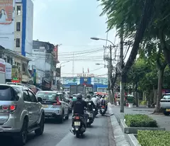 Chỉ 26 tỷ có nhà MTKD gần chợ Bà Chiểu ngang 4.7m 124m2 5 tầng Phan Văn Trị KD sầm uất.