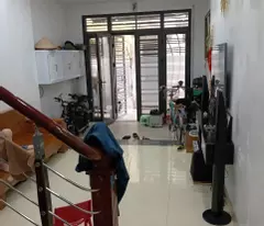 HÀNG HIẾM LONG BIÊN – NHÀ ĐẸP Ở NGAY VŨ XUÂN THIỀU

 - LONG BIÊN - HN.