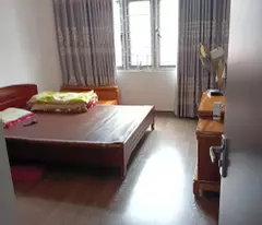 HÀNG HIẾM LONG BIÊN – NHÀ ĐẸP Ở NGAY VŨ XUÂN THIỀU

 - LONG BIÊN - HN.