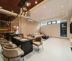 Nhà ngang 8m, 4 tầng llinh, nội thất hiện đại, cạnh Phú Mỹ Hưng, chỉ hơn 8 tỷ