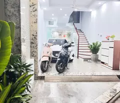 An Cư Lý Tưởng Tại Ngõ 137 Việt Hưng - 47m2 Nhà Đẹp 5 Tầng, Trước Nhà Thoáng Đã, Giá Mềm Nhất Khu!