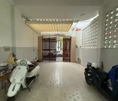 Bán nhà đường Đỗ Xuân Hợp, Phước Long B, Q9, Thủ Đức, TP HCM. DT  80m2, 4 tầng, sổ hồng. Giá 10.4