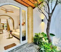 SIÊU PHẨM NÀNG THƠR - 60m2 - KHU VIP XÔ VIẾT NGHỆ TĨNH - NGAY LÀNG ĐH - BÊN XE MIÊN ĐÔNG - SỔ