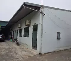 Cho thuê văn phòng nhà xưởng thời trang khép kín.