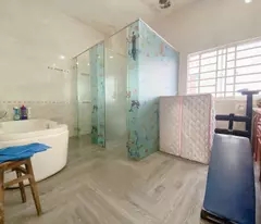 Bán nhà Mặt tiền Lê Văn Sỹ - gần Phạm Văn Hai, 3,8x18m, nở hậu 5m, 5 Tầng, hạ còn 24,9 tỷ.