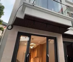 Bán nhà 35m x 5T tại ngõ 71 việt hưng, oto đỗ cổng chỉ hơn 6 tỷ còn tl.
