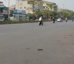 Bán đất tặng nhà C4 mặt phố Ngô Gia Tư- Kinh doanh- vỉa hè 70m nhỉnh 14 tỷ(TL)