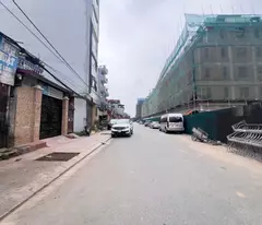Bán Biệt thự Vườn Gia Quất- Vỉa hè- xe tải tránh nhau- Dân xây-210m mặt tiên rộng-34 tỷ(TL)