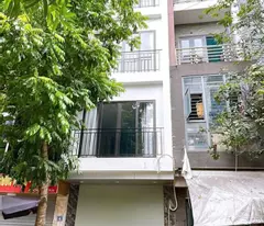 PHÂN LÔ VĂN LA – 6 TẦNG THANG MÁY – FULL NỘI THẤT – DÒNG TIỀN TỐT