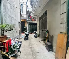 Bán 73M lạc trung tặng nhà Sh quay đầu sát phố hai bà trưng