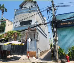 Cho thuê nhà 2 Mặt Tiền CẠNH CHỢ TÂN HƯƠNG Q.Tân Phú 100m²,3TẦNG, 20Triệu