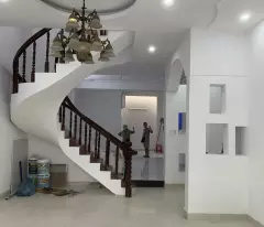 Cho thuê nhà 2 Mặt Tiền CẠNH CHỢ TÂN HƯƠNG Q.Tân Phú 100m²,3TẦNG, 20Triệu