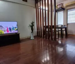 Chính chủ bán Chung cư căn góc 76 M2 - Nôi thất gồm 3 điêu hòa, Quạt, Máy giặt - KĐT Việt Hưng