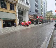 SIÊU PHẨM TÒA VĂN PHÒNG KẾT HỢP CHDV DÒNG TIỀN MẶT PHỐ MỚI BA ĐÌNH - 100M x 9T, MT 7,5M - VỈA HÈ