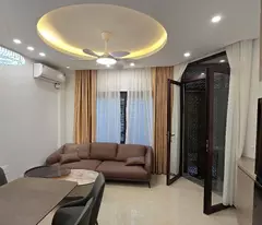 BÁN NHÀ TRẦN DUY HƯNG – Ô TÔ QUA CỬA – THANG MÁY 🔥🏡 Gần KS Chamvit – vị trí đẹp, trung tâm, kinh