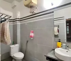 Bán nhà đường hoàng mai 4 tầng dân xây ô tô đỗ cửa lô góc
