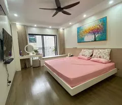 BÁN NHÀ NGỌC LÂM – LONG BIÊN  LÔ GÓC – Ô TÔ VÀO NHÀ – 7 TẦNG FULL NỘI THẤT