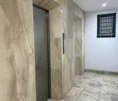 Bán Nhà Thái Thịnh 163m2.  6 tầng. mặt tiền 6.3m. giá 103 Tỷ Đống Đa Hà Nội
